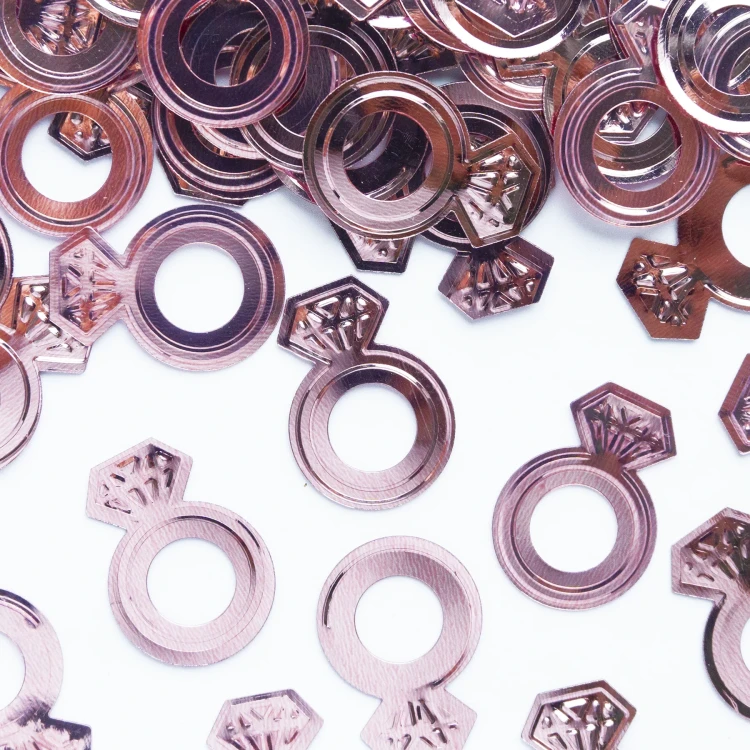 Konfetti-rose-gold-pierścionki-15g-na-wieczór-panieński-zaręczyny