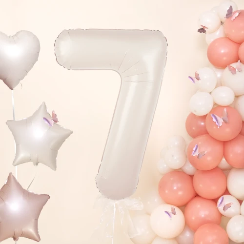 Balon-cyfra-7-kremowy-70cm-kompozycja