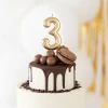 swieczka-na-tort-zlota-cyfra-3-dekoracje-na-tort-top.webp