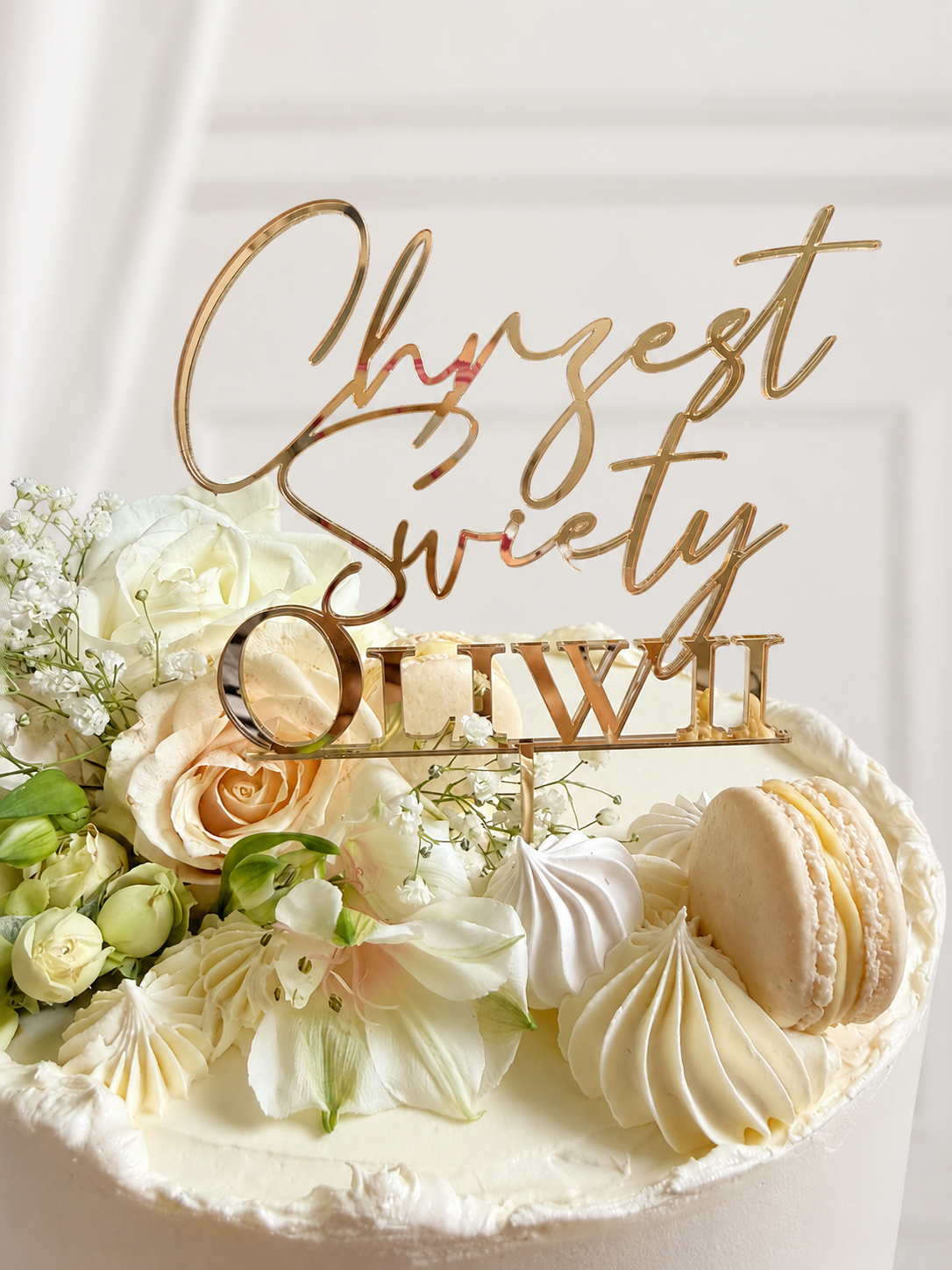 elegancki-tort-na-chrzest-swiety.jpg